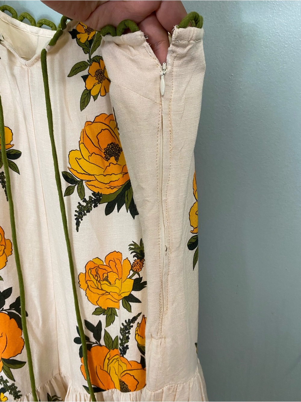 FARM Rio Cream Maxi Dress with Bold Yellow Floral Print - Picture 7 of 10